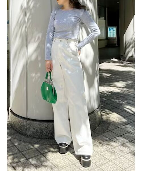 EVRIS（エヴリス）の「バックオープンリブトップス（Tシャツ/カットソー・レディース・ホワイト/グレー/ブラック/レッド・FREE）」の21枚目の写真