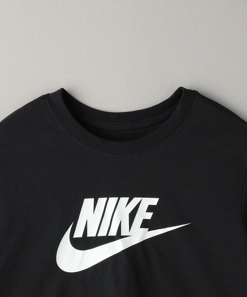 NIKE(ナイキ)の「<NIKE>ウィメンズ クロップド ロゴ Tシャツ(Tシャツ/カットソー・レディース・ホワイト/ブラック・S)」の4枚目の写真