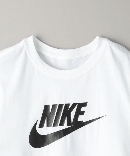 NIKE(ナイキ)の「<NIKE>ウィメンズ クロップド ロゴ Tシャツ(Tシャツ/カットソー・レディース・ホワイト/ブラック・S)」の10枚目の写真