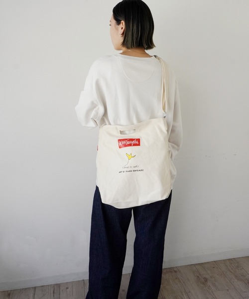 （What it isNt）ART BY MARKGONZALES（ワットイットイズント）の「【 （What it isNt）ART BY MARKGONZALES / (ワットイットイズント) アートバイ マークゴンザレス 】 ヘビーキャンバス ショルダーバッグ（ショルダーバッグ・メンズ・ホワイト系その他3/ホワイト系その他2/ホワイト系その他4/ホワイト系その他/ホワイト/ブラック・FREE）」の10枚目の写真