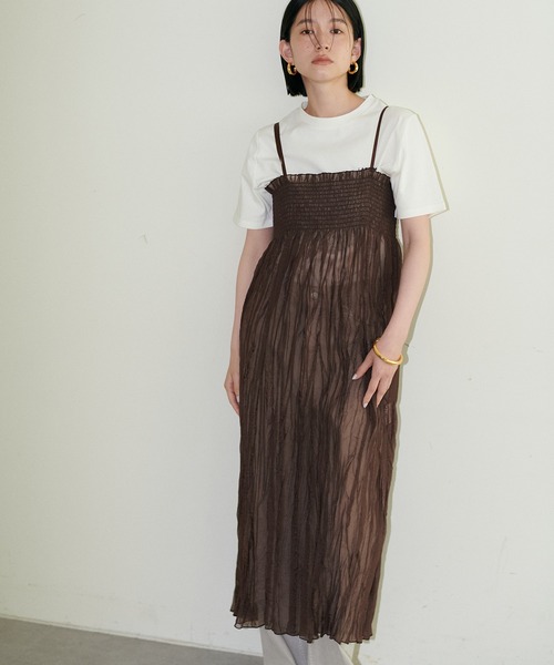 LARUTA(ラルータ)の「【LARUTA】ワッシャーシアーキャミワンピース(ワンピース・レディース・イエロー系その他/ピンクベージュ/ダークブラウン・FREE)」の1枚目の写真
