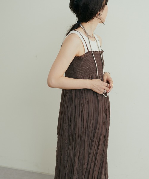 LARUTA(ラルータ)の「【LARUTA】ワッシャーシアーキャミワンピース(ワンピース・レディース・イエロー系その他/ピンクベージュ/ダークブラウン・FREE)」の14枚目の写真