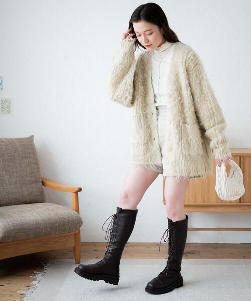 WEGO(ウィゴー)の「WEGO/ブラッシュニットビッグカーディガン(カーディガン/ボレロ・レディース・ホワイト/ネイビー/サックスブルー/グリーン/ダークグレー/ベージュ/レッド/ライトグレー/ブルー/ブラック/ピンク/オレンジ・FREE)」の18枚目の写真