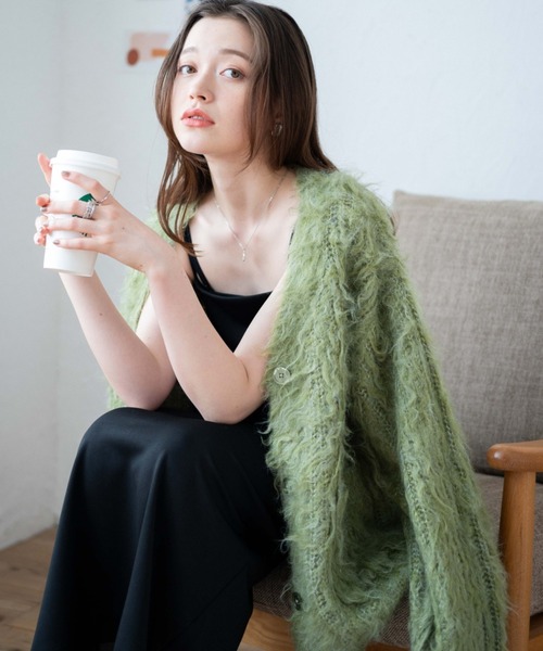 WEGO(ウィゴー)の「WEGO/ブラッシュニットビッグカーディガン(カーディガン/ボレロ・レディース・ホワイト/ネイビー/サックスブルー/グリーン/ダークグレー/ベージュ/レッド/ライトグレー/ブルー/ブラック/ピンク/オレンジ・FREE)」の6枚目の写真