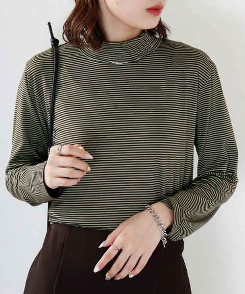 BRODIAEA(ブローディア)の「BRODIAEA テンセルボーダータックネック(Tシャツ/カットソー・レディース・ブラウン/ネイビー/ワインレッド/ベージュ/ブラック・40)」の1枚目の写真