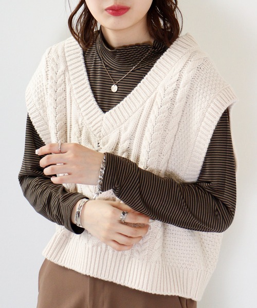 BRODIAEA(ブローディア)の「BRODIAEA テンセルボーダータックネック(Tシャツ/カットソー・レディース・ブラウン/ネイビー/ワインレッド/ベージュ/ブラック・40)」の6枚目の写真