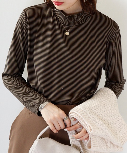 BRODIAEA(ブローディア)の「BRODIAEA テンセルボーダータックネック(Tシャツ/カットソー・レディース・ブラウン/ネイビー/ワインレッド/ベージュ/ブラック・40)」の7枚目の写真