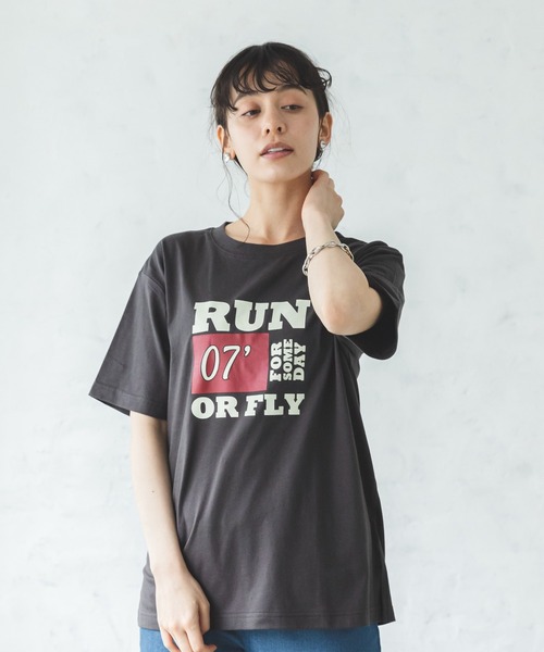pairmanon(ペアマノン)の「【プレミアムコットン100】【かぞくおそろい】【大人ユニセックス】プリント半袖Tシャツ(Tシャツ/カットソー・レディース・イエロー系その他/ベージュ系その他4/ブラック系その他4/ベージュ系その他5/モカ/ブラウン系その他4/グリーン系その他4/ブラック系その他/グリーン系その他3/ブラック系その他3/ブラック系その他5/パープル系その他2/ブラック系その他6/ホワイト系その他/ベージュ系その他6・S/M/L)」の6枚目の写真