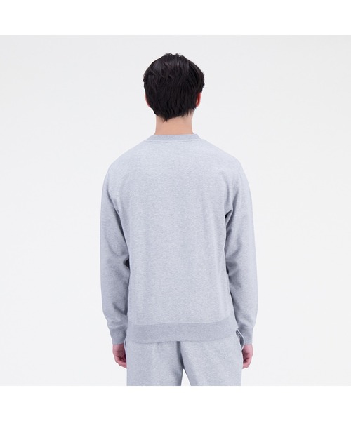 NEW BALANCE（ニューバランス）の「NB Essentials スタックドロゴ スウェットクルー（スウェット・メンズ・ライトグレー/ブラック・MEDIUM/XX-LARGE/LARGE/SMALL/X-LARGE）」の8枚目の写真