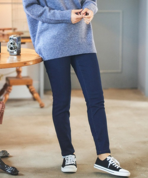 Honeys（ハニーズ）の「暖裏起毛パギンスパンツ（股下６６ｃｍ）（デニムパンツ・レディース・ワンウォッシュ/ライトインディゴブルー/ブラック・3L/S/M/L/LL）」の3枚目の写真