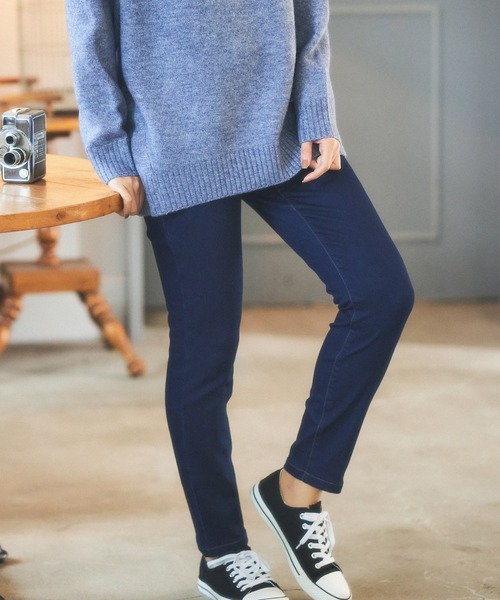 Honeys（ハニーズ）の「暖裏起毛パギンスパンツ（股下６６ｃｍ）（デニムパンツ・レディース・ワンウォッシュ/ライトインディゴブルー/ブラック・3L/S/M/L/LL）」の11枚目の写真