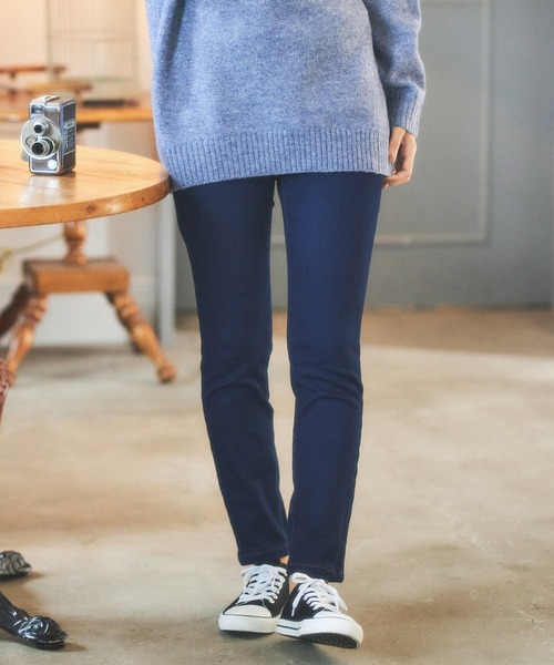 Honeys（ハニーズ）の「暖裏起毛パギンスパンツ（股下６６ｃｍ）（デニムパンツ・レディース・ワンウォッシュ/ライトインディゴブルー/ブラック・3L/S/M/L/LL）」の19枚目の写真