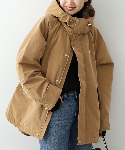 SLOBE IENA(スローブイエナ)の「ポリエステルナイロンフーディブルゾン(ブルゾン・レディース・ネイビー/ベージュ・FREE)」の7枚目の写真