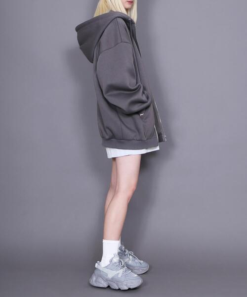 Figments（フィグメンツ）の「裏起毛ビッグZIPパーカー（パーカー・レディース・ブラック/パープル/杢グレー/レッド/スミクロ・LARGE/X-LARGE）」の22枚目の写真