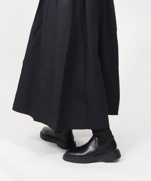 Bermosa(ベルモサ)の「ショートソックスブーツ(ブーツ・レディース・ベージュ/ブラック・SMALL/MEDIUM/LARGE)」の20枚目の写真
