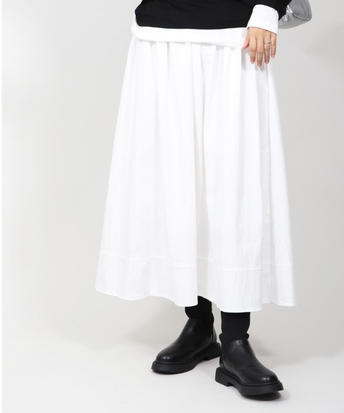 Bermosa(ベルモサ)の「ショートソックスブーツ(ブーツ・レディース・ベージュ/ブラック・SMALL/MEDIUM/LARGE)」の19枚目の写真