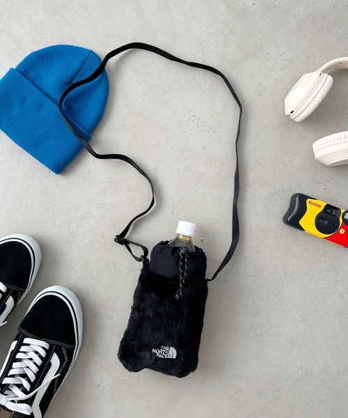 THE NORTH FACE(ザノースフェイス)の「国内未発売 THE NORTH FACE(ザ・ノースフェイス)/ストリングギャザーミニファーショルダー スマホショルダー ポーチ/GIRLS FUR CROSS BAG(ショルダーバッグ・レディース・クリーム/ブラック/ピンク・FREE)」の9枚目の写真