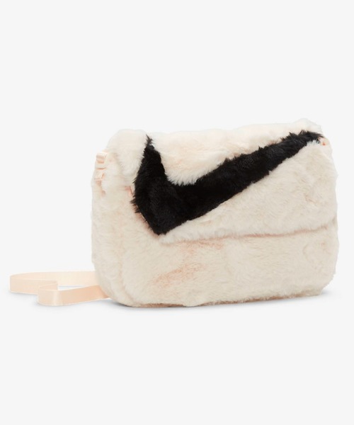 NIKE(ナイキ)の「NIKE WMNS NSW FUTURA 365 FX FUR CROSSBOD FB3048-838(ショルダーバッグ・レディース・ライトピンク・ONE SIZE)」の4枚目の写真