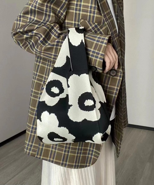 LA VORAGINE（ラ ヴォラジネ）の「バイカラーニットトートバッグ クラッチバッグ ハンドバッグ（ハンドバッグ・レディース・I/F/A/C/D/E/G/H/B・FREE）」の3枚目の写真