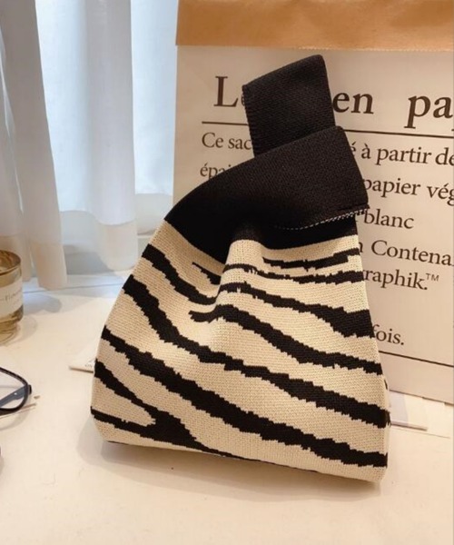 LA VORAGINE（ラ ヴォラジネ）の「バイカラーニットトートバッグ クラッチバッグ ハンドバッグ（ハンドバッグ・レディース・I/F/A/C/D/E/G/H/B・FREE）」の7枚目の写真