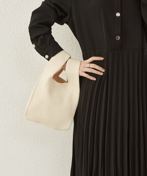 LA VORAGINE（ラ ヴォラジネ）の「バイカラーニットトートバッグ クラッチバッグ ハンドバッグ（ハンドバッグ・レディース・I/F/A/C/D/E/G/H/B・FREE）」の8枚目の写真