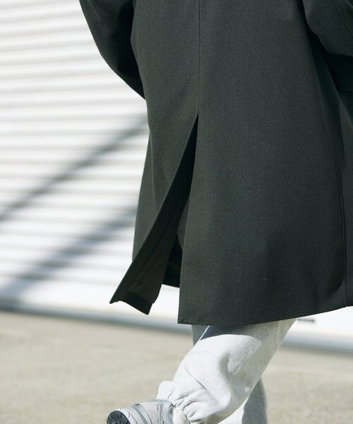 JOURNAL STANDARD relume（ジャーナルスタンダード　レリューム）の「TECH MELTON シングル Aラインコート（ステンカラーコート・メンズ・ブラック/カーキ・MEDIUM/LARGE）」の12枚目の写真