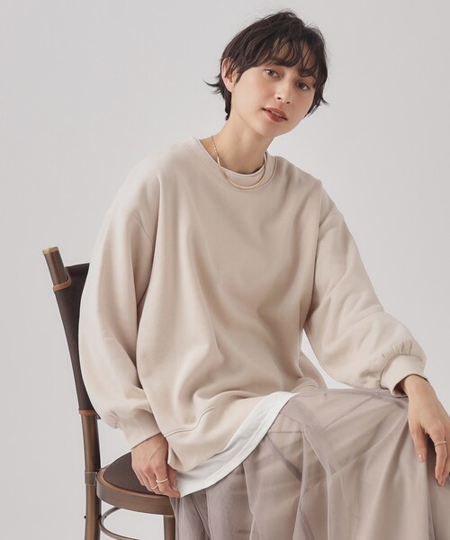 SHOO・LA・RUE（シューラルー）の「◆【SHOO WARM】あったか裏起毛 レイヤード風スウェット（スウェット・レディース・ライトグレー/ライトブルー/ブラック/ライトベージュ・00）」の3枚目の写真