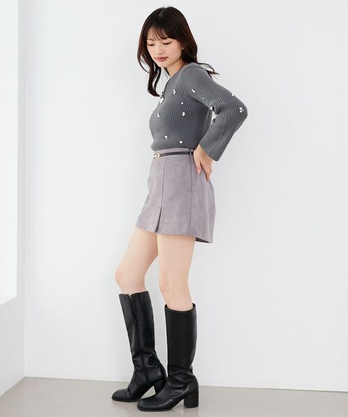 MAJESTIC LEGON(マジェスティックレゴン)の「パールビジューニット(ニット/セーター・レディース・アイボリー/ライトグレー/ベージュ/チャコールグレー・MEDIUM)」の17枚目の写真