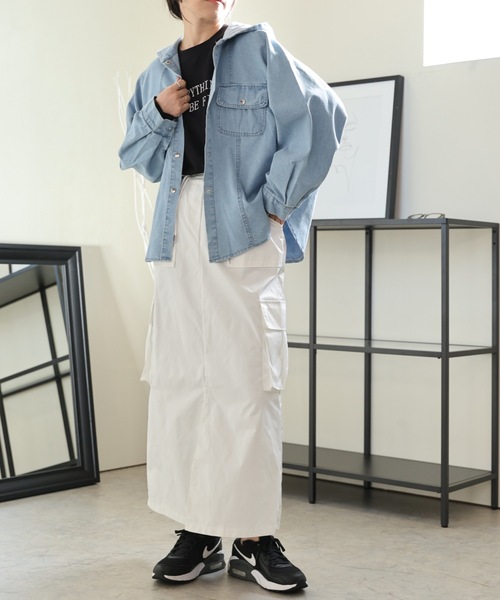 ULEULA（ウルア）の「デニムフードオーバーブルゾン（デニムジャケット・レディース・ブルー/サックスブルー・FREE）」の9枚目の写真