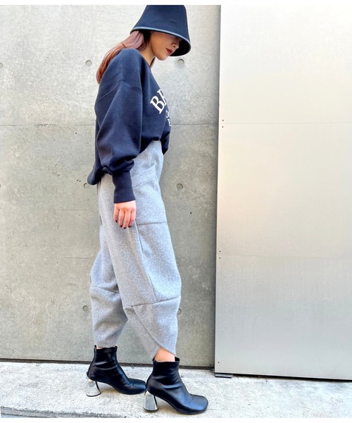 Settimissimo（セッティミッシモ）の「ITALYウールタッチ ビッグポケット バルーン シルエット パンツ（その他パンツ・レディース・ベージュ/グレー・FREE）」の13枚目の写真