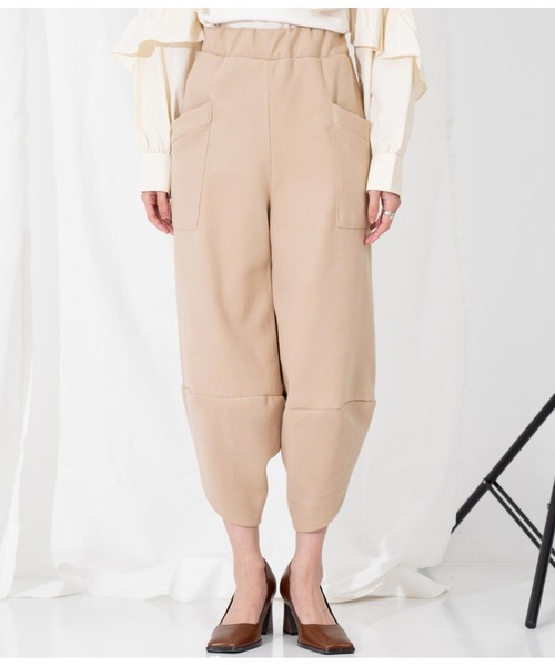 Settimissimo（セッティミッシモ）の「ITALYウールタッチ ビッグポケット バルーン シルエット パンツ（その他パンツ・レディース・ベージュ/グレー・FREE）」の17枚目の写真