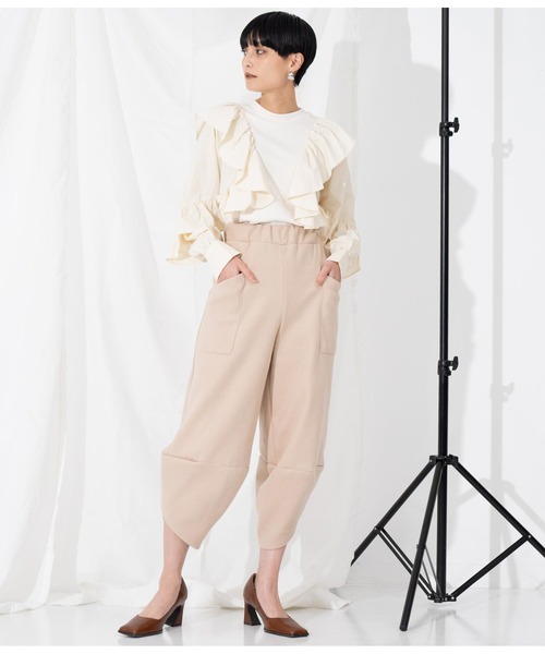 Settimissimo（セッティミッシモ）の「ITALYウールタッチ ビッグポケット バルーン シルエット パンツ（その他パンツ・レディース・ベージュ/グレー・FREE）」の6枚目の写真