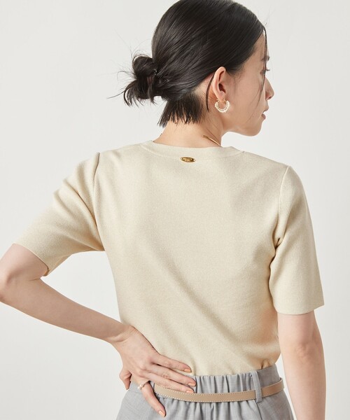 NOLLEY’S Sophi(ノーリーズソフィ)の「《手洗い可能》《アンサンブル対応》ラメ総針5分袖プルオーバーニット(ニット/セーター・レディース・ブラック/ゴールド/サックスブルー/シルバー・38/36)」の20枚目の写真