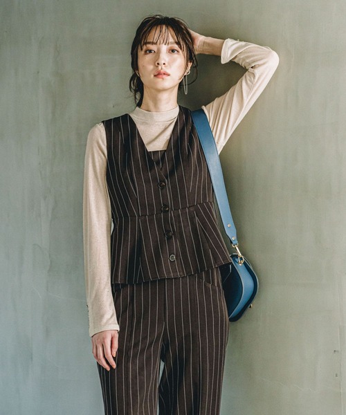 Andemiu(アンデミュウ)の「ベスト×サロペット2ピース100674(パンツドレス・レディース・ベージュ/ブラック/ラベンダー・FREE)」の19枚目の写真