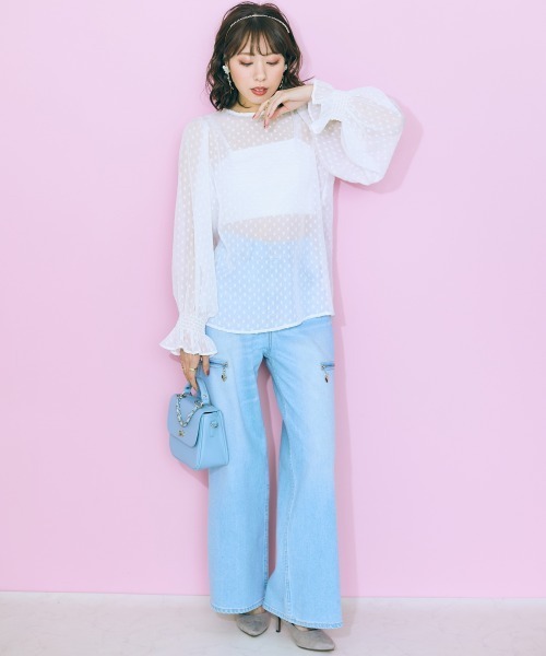 marun(マルン)の「<大きいサイズ> シフォンドビーブラウス marun(シャツ/ブラウス・レディース・オフホワイト・4L/5L/L/LL/3L)」の1枚目の写真