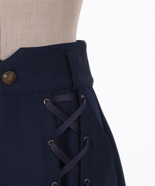 axes femme POETIQUE(アクシーズファムポエティック)の「レースアップショートパンツ(その他パンツ・レディース・ネイビー/ブラック/ベージュ・MEDIUM)」の19枚目の写真