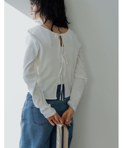 Re:EDIT（リエディ）の「ストレッチリブ前後2WAYリボンデザイントップス（Tシャツ/カットソー・レディース・ブラック/ホワイト/モカ・MEDIUM/LARGE）」の19枚目の写真