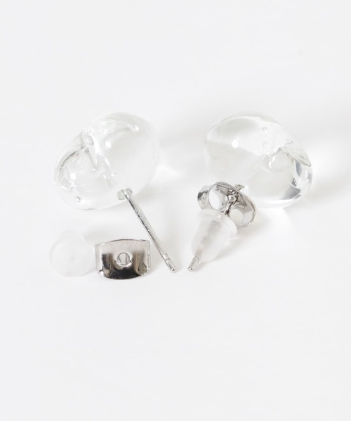 SMELLY（スメリー）の「ガラスハートピアス（ピアス（両耳用）・レディース・ブラック/クリア・-）」の8枚目の写真