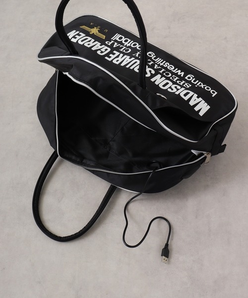 FUNALIVE(ファンアライブ)の「SPIEL(シュピール) USBポート付きミディアムボストンバッグ(ボストンバッグ・レディース・ブラック/ネイビー・FREE)」の12枚目の写真