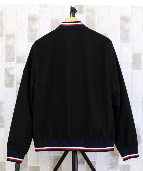 TOMMY HILFIGER（トミーヒルフィガー）の「ライトウエイト バーシティ リブ ニット ボンバー ジャケット Lightweight Varsity Rib Knit Bomber Jacket（ブルゾン・メンズ・ブラック/グレー・L/M/S/XL）」の3枚目の写真