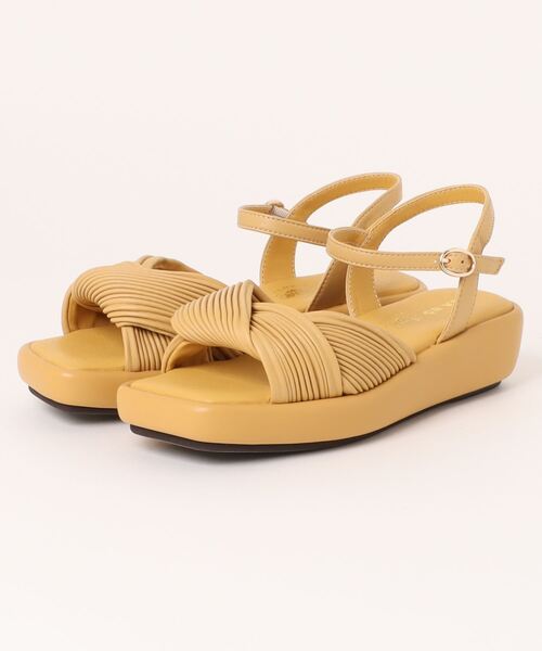 cava cava（サヴァサヴァ）の「厚底サンダル　7420171（サンダル・レディース・ライトベージュ/ブラック/イエロー・24.5cm/24.0cm/23.5cm/23.0cm/22.5cm）」の18枚目の写真