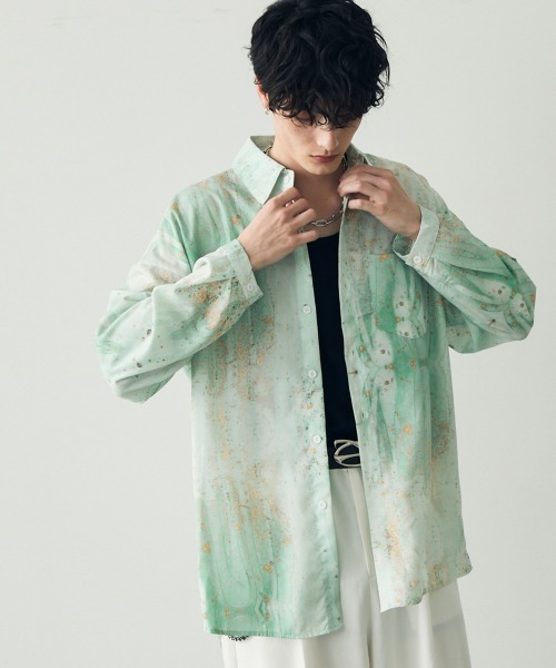 Shoowtime(ショウタイム)の「オーバーサイズ / ビッグシルエットマーブルパターン総柄ドレープシャツ(シャツ/ブラウス・メンズ・グリーン系/ライトグリーン系/スカイブルー系/パープル系/パープル系1/イエロー系・MEDIUM/LARGE)」の3枚目の写真