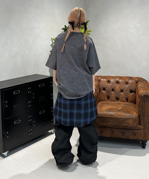 sedacle(セダクル)の「ヴィンテージライクアソート加工ロックT(Tシャツ/カットソー・メンズ・ブラック/グレー/ブラック系その他/ベージュ/ブラウン・SMALL/MEDIUM/LARGE)」の17枚目の写真