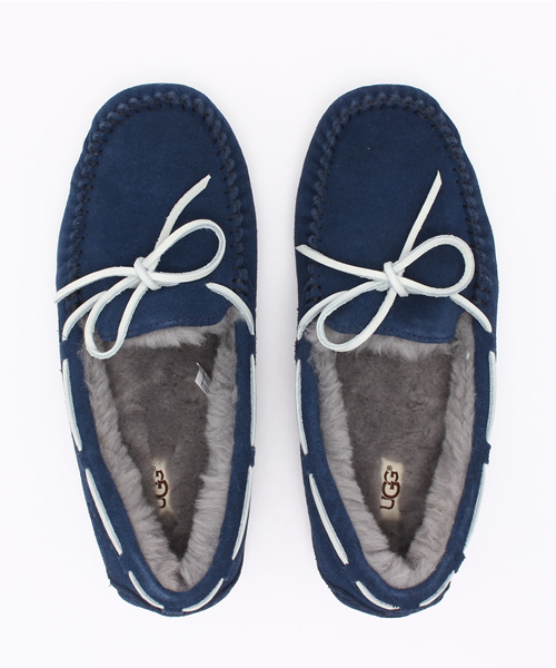 UGG（アグ）の「【UGG】アグオールセン（その他シューズ・メンズ・ブラック/ネイビー・8/9）」の4枚目の写真