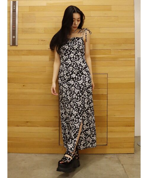 EVRIS（エヴリス）の「フラワーキャミワンピース（ワンピース・レディース・ブルー/ブラック・FREE）」の7枚目の写真