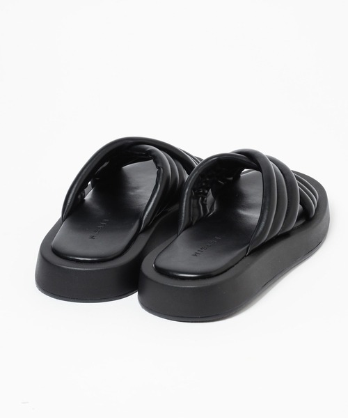 LEPSIM(レプシィム)の「パデットスライドサンダル 118532(サンダル・レディース・オレンジ/シルバー/アイボリー/ブラック・MEDIUM/LARGE)」の5枚目の写真