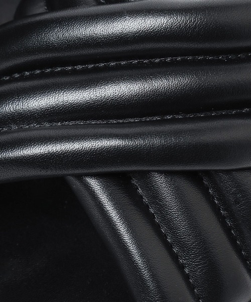 LEPSIM(レプシィム)の「パデットスライドサンダル 118532(サンダル・レディース・オレンジ/シルバー/アイボリー/ブラック・MEDIUM/LARGE)」の16枚目の写真