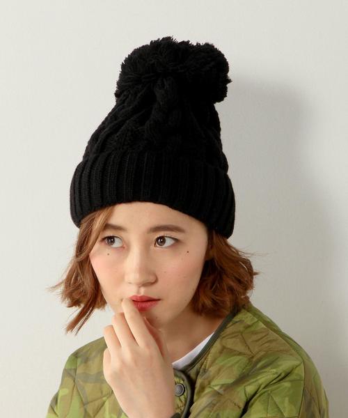 UNITED ARROWS（ユナイテッドアローズ）の「＜McBURN（エムシーバーン）＞ CABLE PON KNIT キャップ◆（ニットキャップ/ビーニー・レディース・ブラック/ライトグレー/ケリー/ネイビー・フリー）」の2枚目の写真