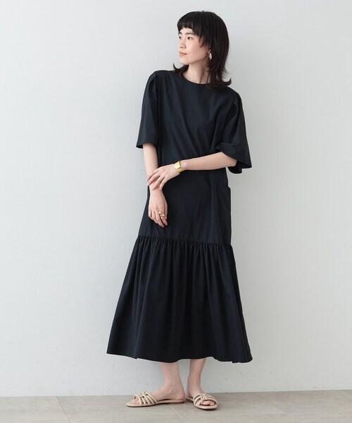 GALLEST（ギャレスト）の「◆ナイロンティアードマキシワンピース（ワンピース・レディース・ベージュ/ブラック/レッド系・36/38）」の2枚目の写真