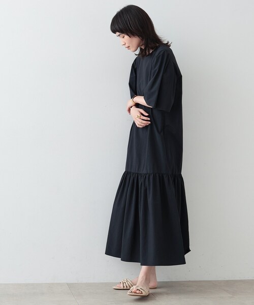 GALLEST（ギャレスト）の「◆ナイロンティアードマキシワンピース（ワンピース・レディース・ベージュ/ブラック/レッド系・36/38）」の8枚目の写真